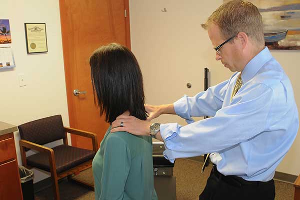 back-pain-chiropractor-lakewood-wa